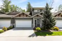 47 7138 210 STREET - thumbnail 1