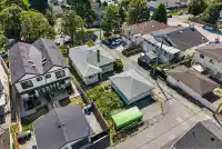 715 E 63RD AVENUE - thumbnail 2