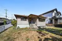 715 E 63RD AVENUE - thumbnail 9