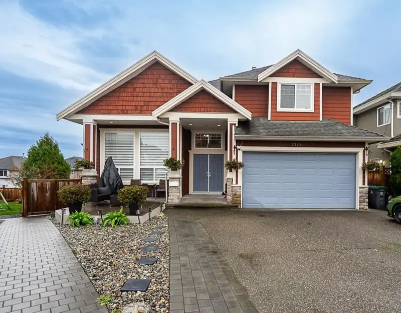 7106 150 STREET - photo 1 of 40