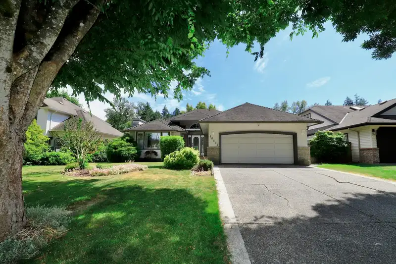 16524 84A AVENUE - photo 1 of 20