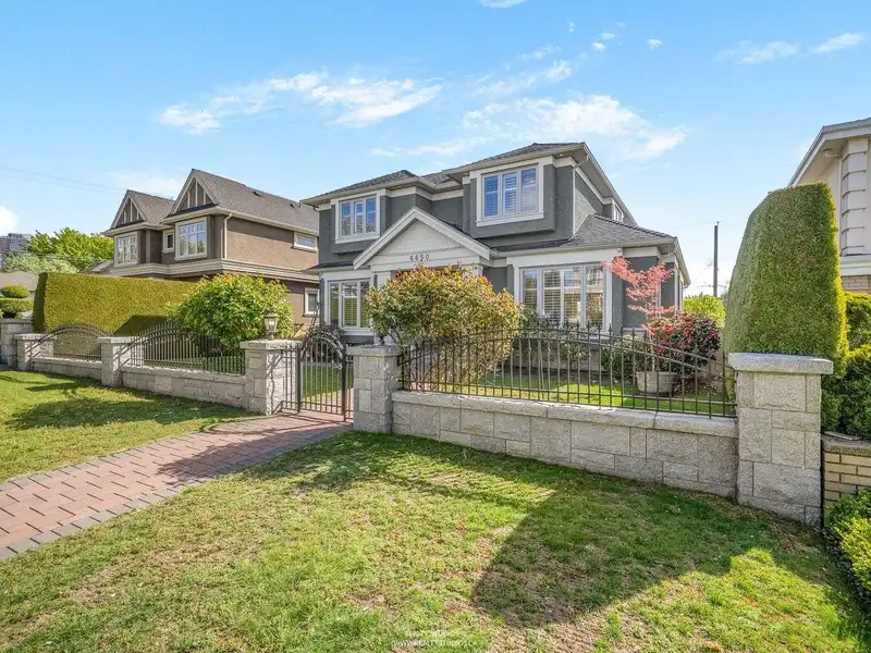 6650 NEAL STREET - photo 1 of 40