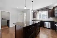 1 3008 ASH STREET - thumbnail 8