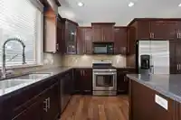 1 3008 ASH STREET - thumbnail 10