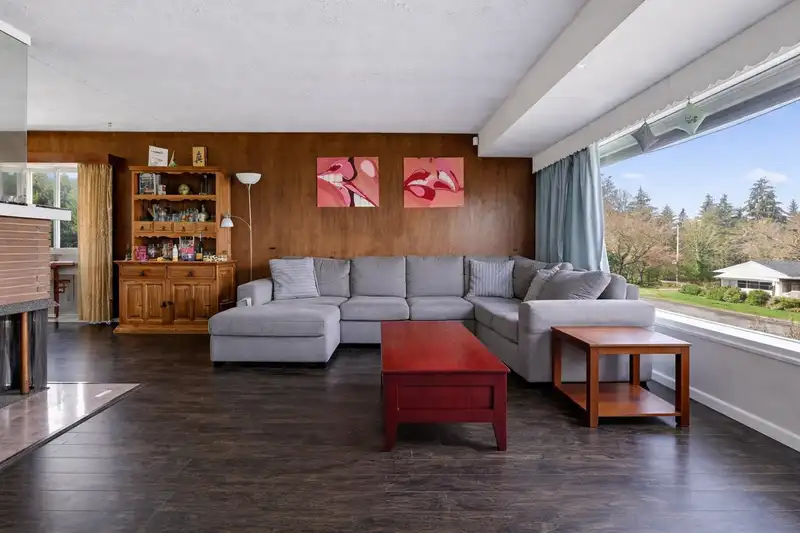 7016 SIERRA DRIVE - photo 2 of 21