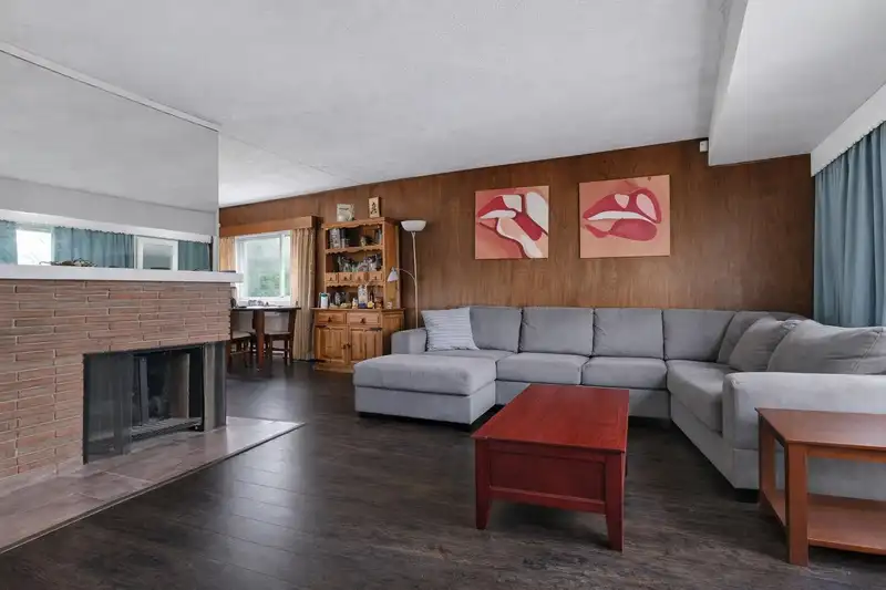 7016 SIERRA DRIVE - photo 3 of 21