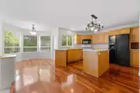 2192 148A STREET - thumbnail 13