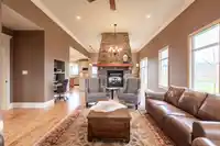 3180 216 STREET - thumbnail 13