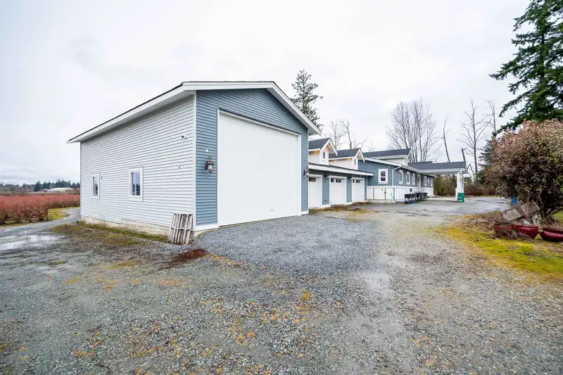 1975 232 STREET - photo 3 of 29