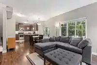 207 3888 NORFOLK STREET - thumbnail 4