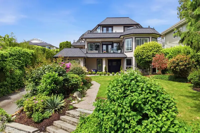 13407 MARINE DRIVE - photo 2 of 40