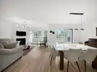 16 838 TOBRUCK AVENUE - thumbnail 4