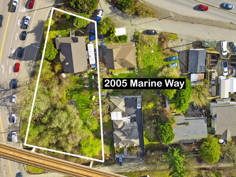 2005 MARINE WAY - photo 2 of 16