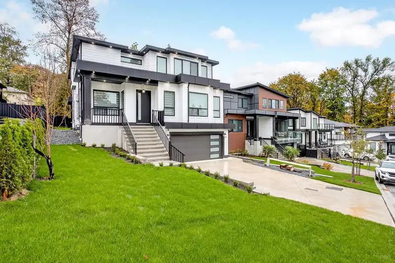 13178 236B STREET - photo 3 of 40