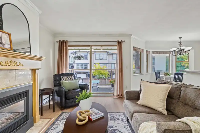 204 5464 201A STREET - photo 1 of 31
