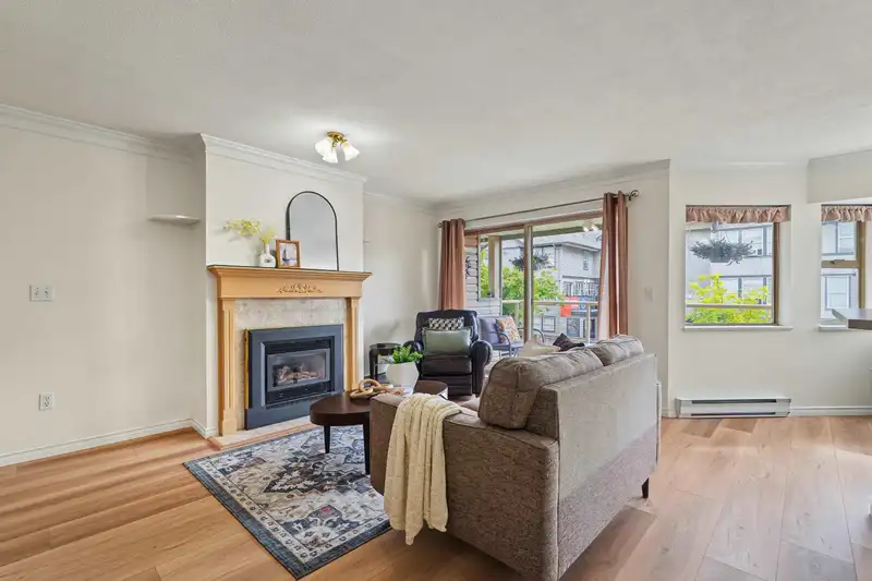 204 5464 201A STREET - photo 2 of 31