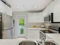 11 2688 MOUNTAIN HIGHWAY - thumbnail 9