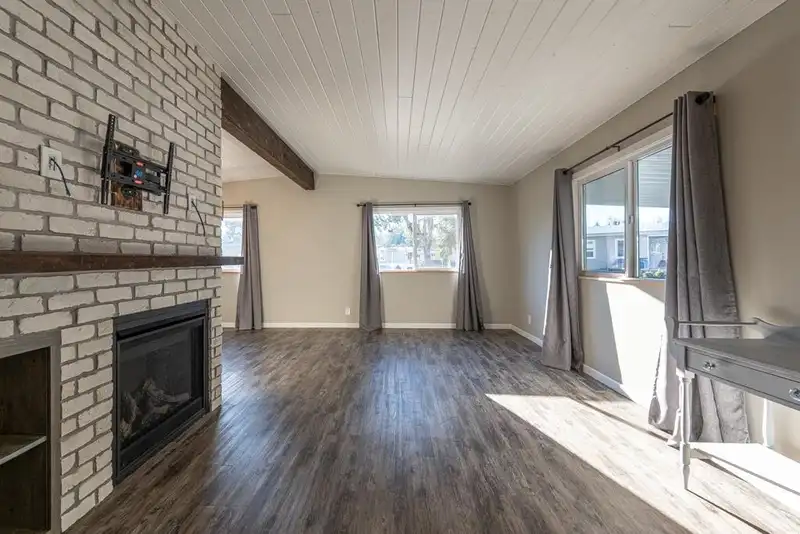 149 3665 244 STREET - photo 3 of 35