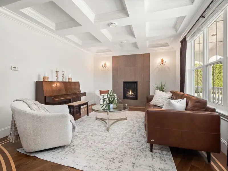 5615 121A STREET - photo 3 of 40