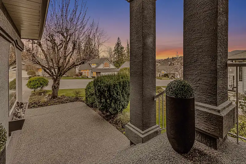 3550 MCKINLEY DRIVE - photo 3 of 30