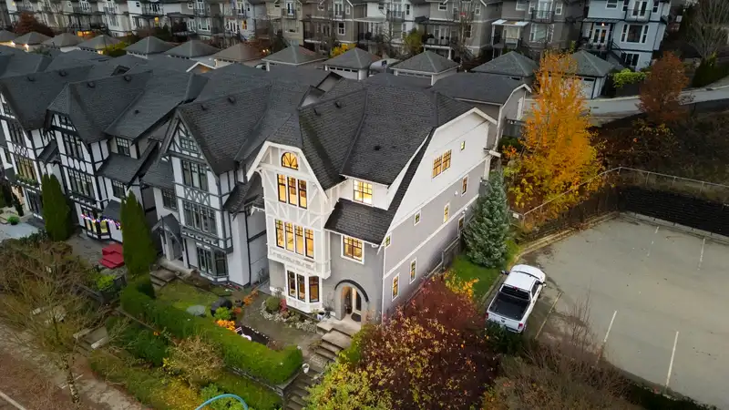 3499 DAVID AVENUE - photo 3 of 40