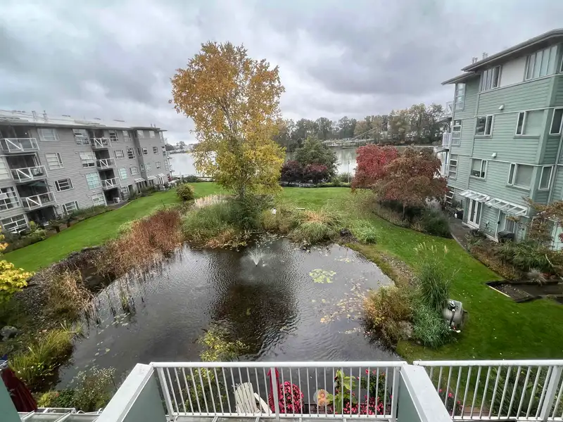 1950 E KENT AVENUE SOUTH - photo 1 of 14