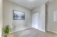 1004 3100 WINDSOR GATE - thumbnail 14