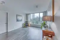 1004 3100 WINDSOR GATE - thumbnail 7