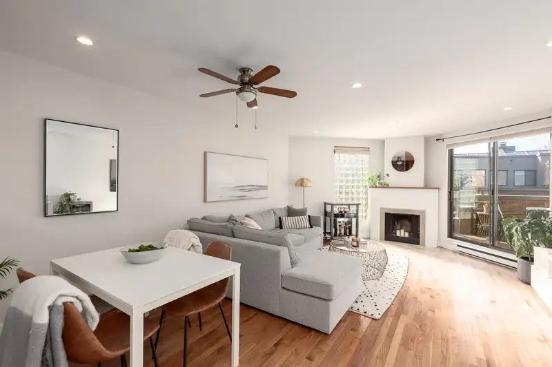 10 766 W 7TH AVENUE - photo 3 of 38