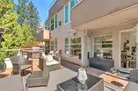 8 2425 EDGEMONT BOULEVARD - thumbnail 21