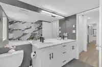 8 2425 EDGEMONT BOULEVARD - thumbnail 29