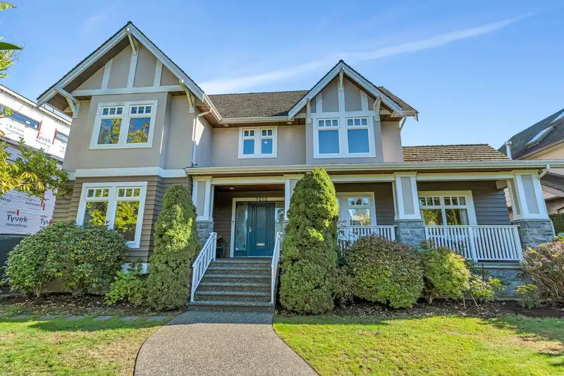 5062 GRANVILLE STREET - photo 1 of 39