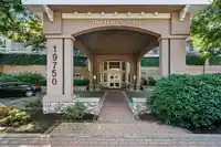 326 19750 64 AVENUE - thumbnail 3
