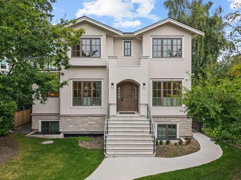3227 W 35TH AVENUE - photo 1 of 36
