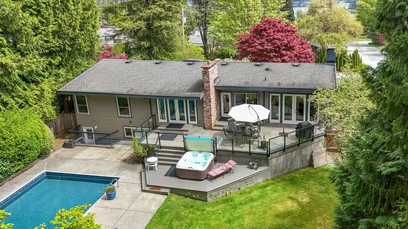 871 FAIRWAY DRIVE - photo 1 of 40