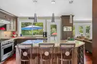871 FAIRWAY DRIVE - thumbnail 2