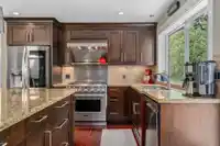 871 FAIRWAY DRIVE - thumbnail 5