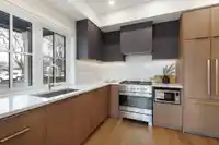 2 550 KASLO STREET - thumbnail 10