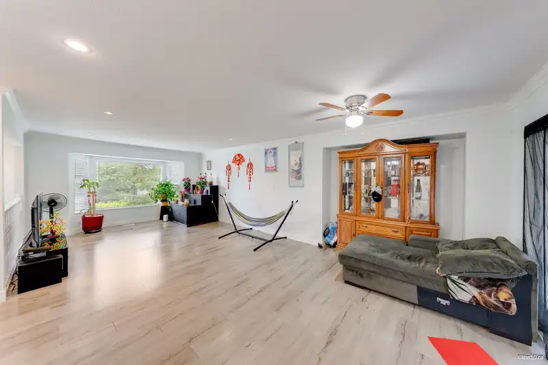 2944 271 STREET - photo 4 of 40