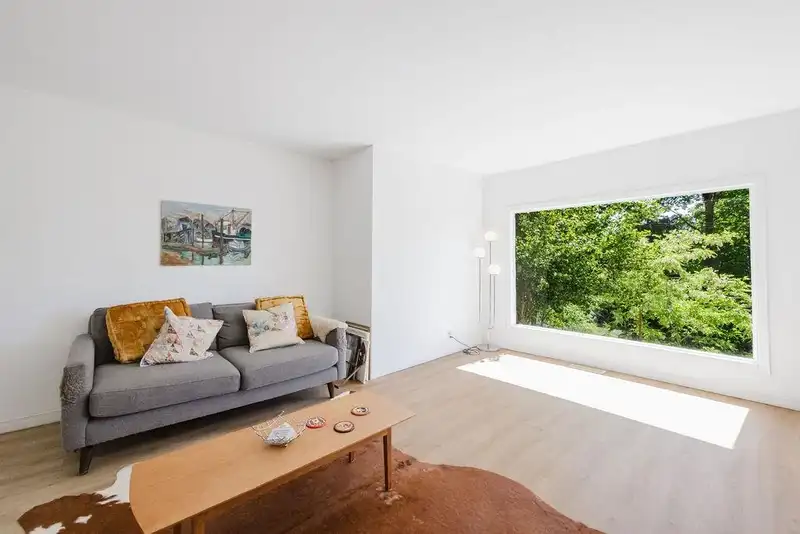 915 MARINE DRIVE - photo 3 of 27