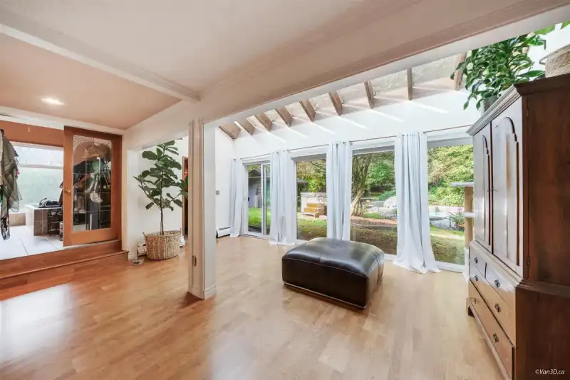 3467 141 STREET - photo 1 of 40