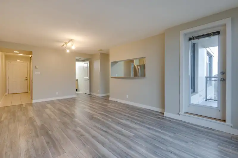 1202 3660 VANNESS AVENUE - photo 2 of 33