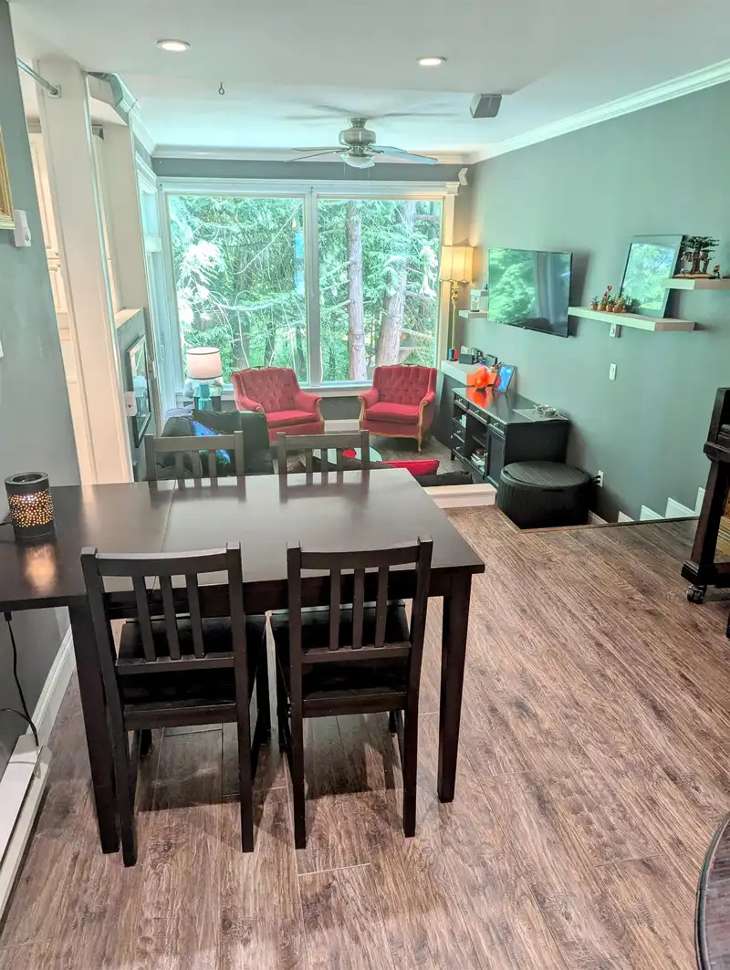 31 20155 50 AVENUE - photo 3 of 17