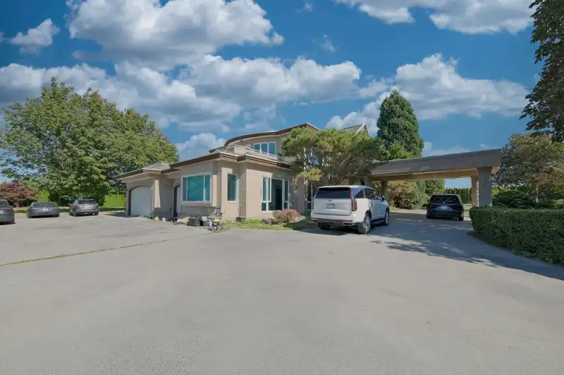 12900 GILBERT ROAD - photo 2 of 32