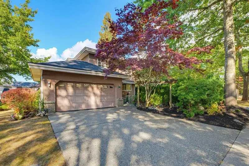 4642 219 STREET - photo 4 of 36