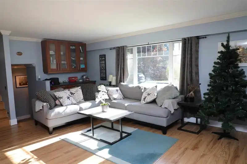 1857 WARWICK AVENUE - photo 2 of 26
