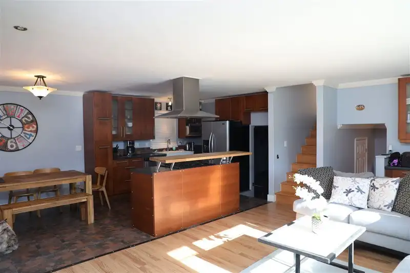 1857 WARWICK AVENUE - photo 4 of 26