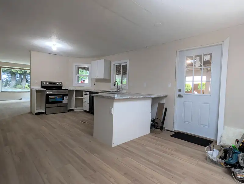 17 44565 MONTE VISTA DRIVE - photo 2 of 36
