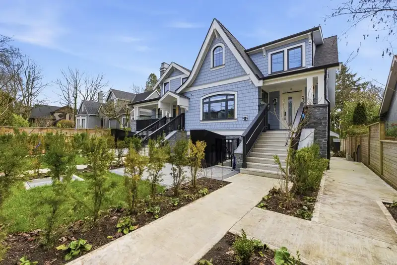 2438 W 49TH AVENUE - photo 2 of 34