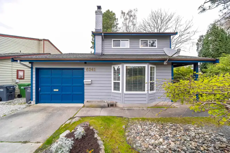 6241 SHERIDAN ROAD - photo 1 of 39